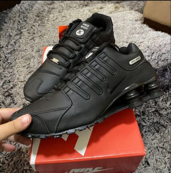 NIKE SHOX PRETO