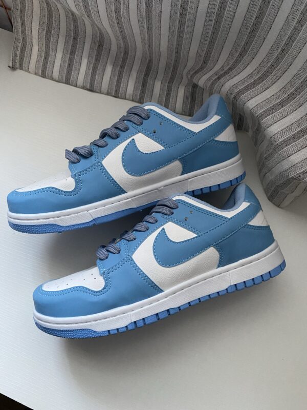 NIKE SB DUNK LOW AZUL - Image 2