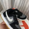 NIKE SB DUNK LOW GRAFITE INFANTIL - Imagem 3