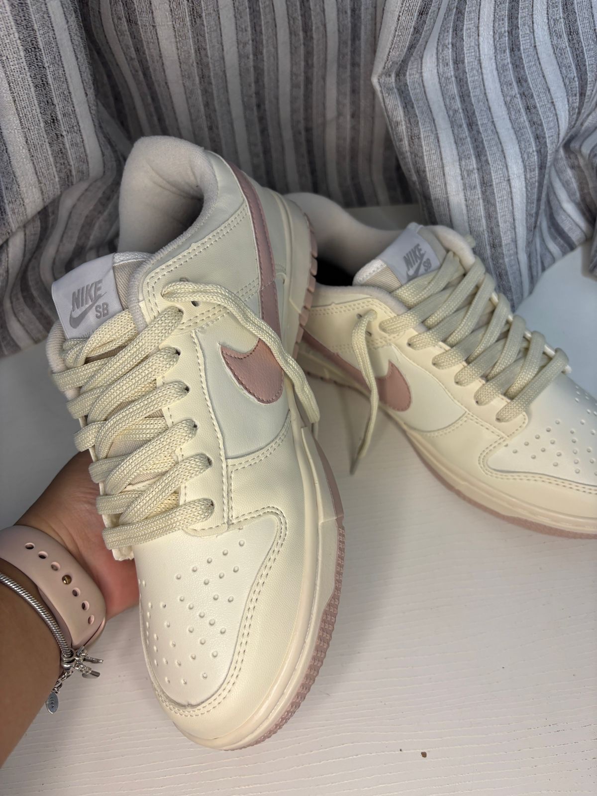 DUNK BRANCO E ROSE - Imagem 3