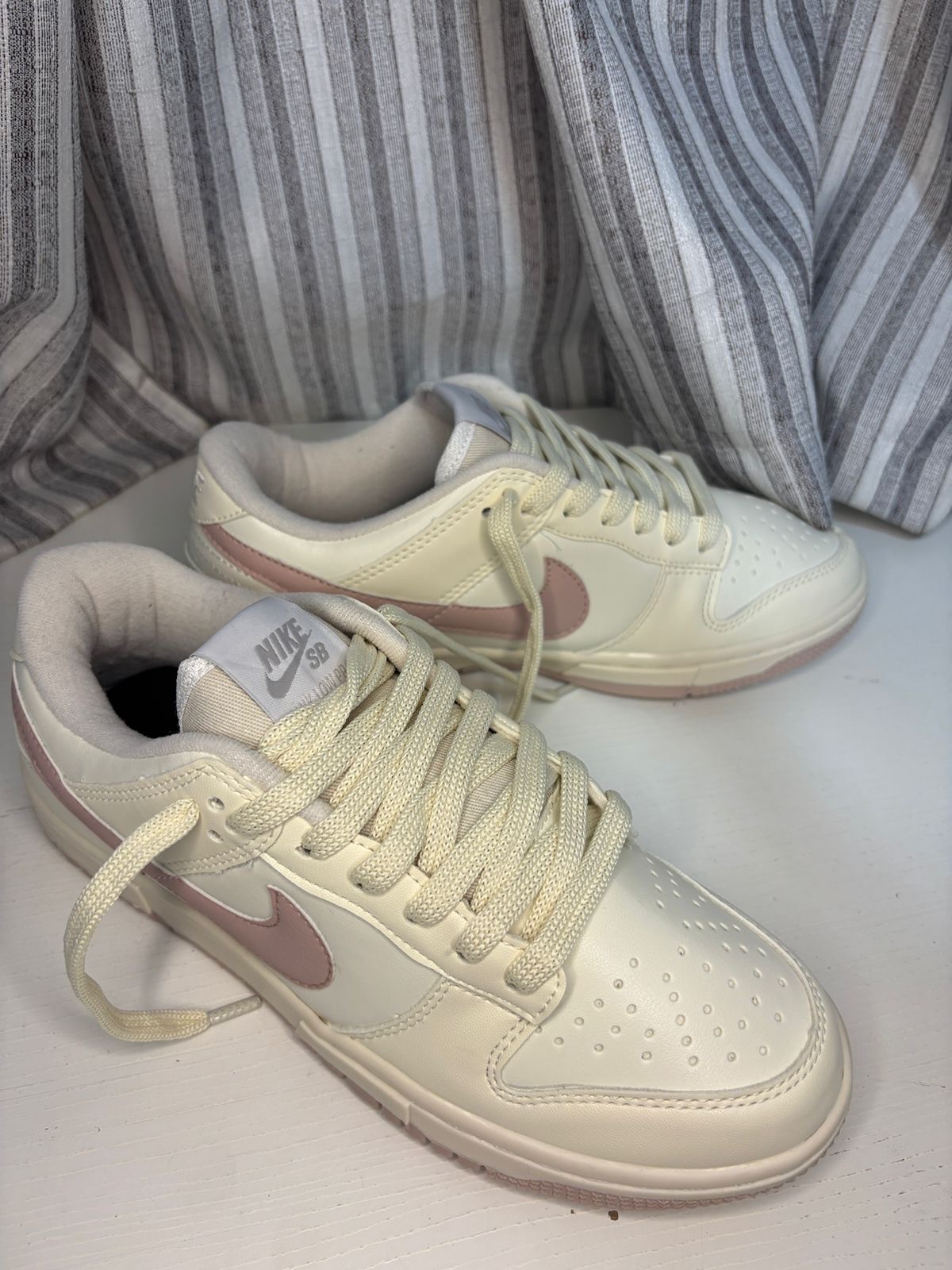 DUNK BRANCO E ROSE - Imagem 2