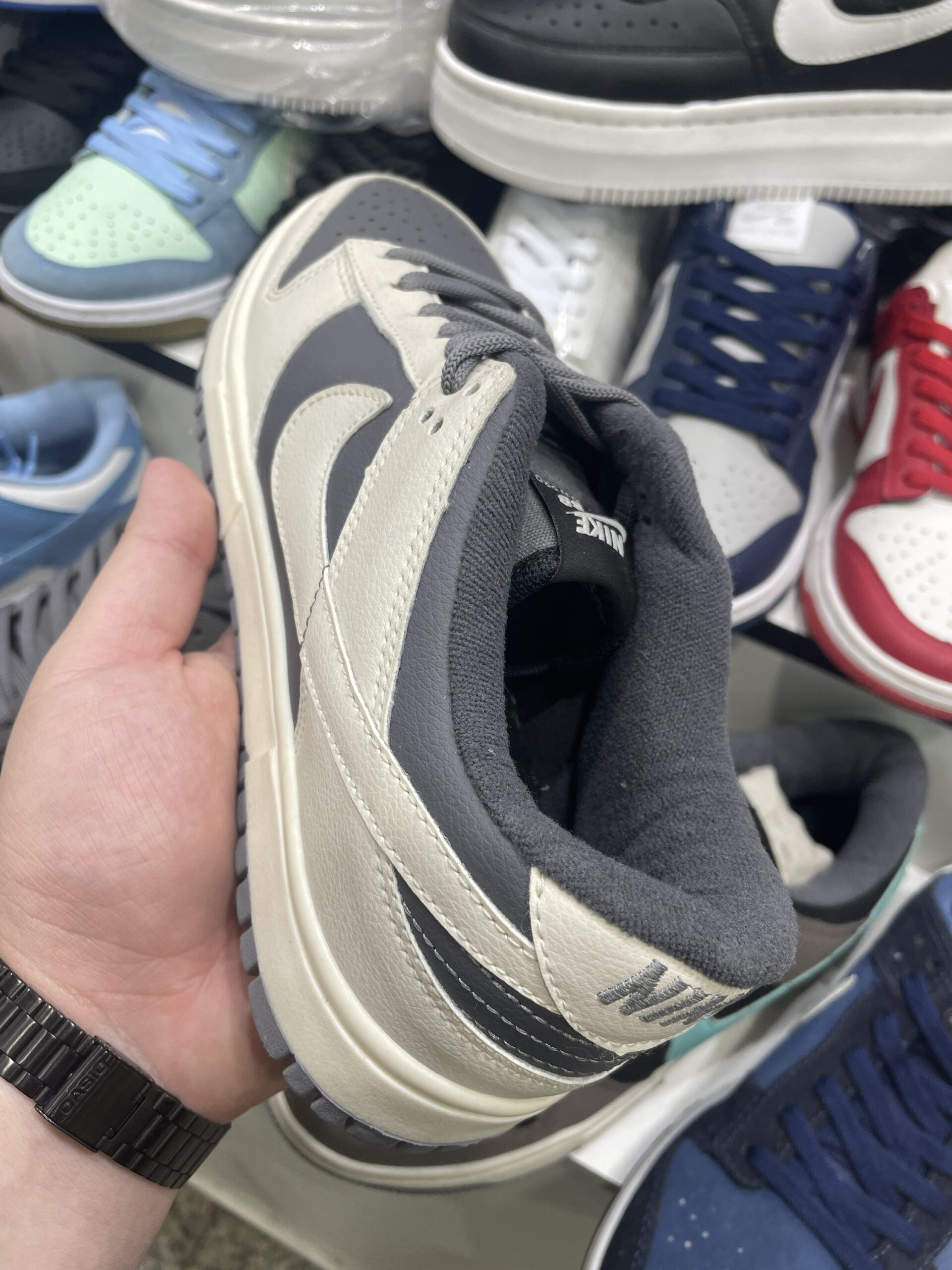 DUNK PRETO E BEGE - Imagem 3